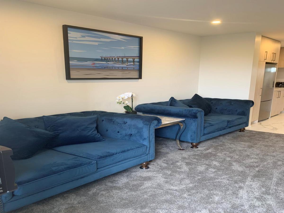 Beachfront Haven Christchurch Esterno foto