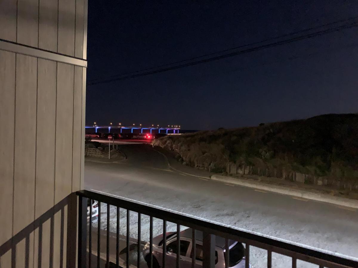 Beachfront Haven Christchurch Esterno foto
